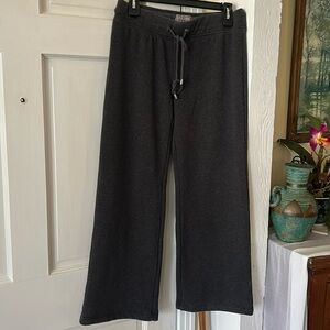 Ugg pants size small